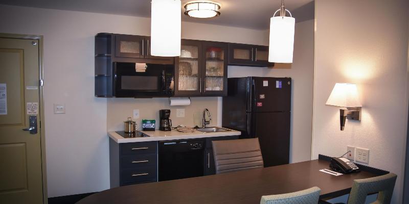 Candlewood Suites Pearl By Ihg Экстерьер фото