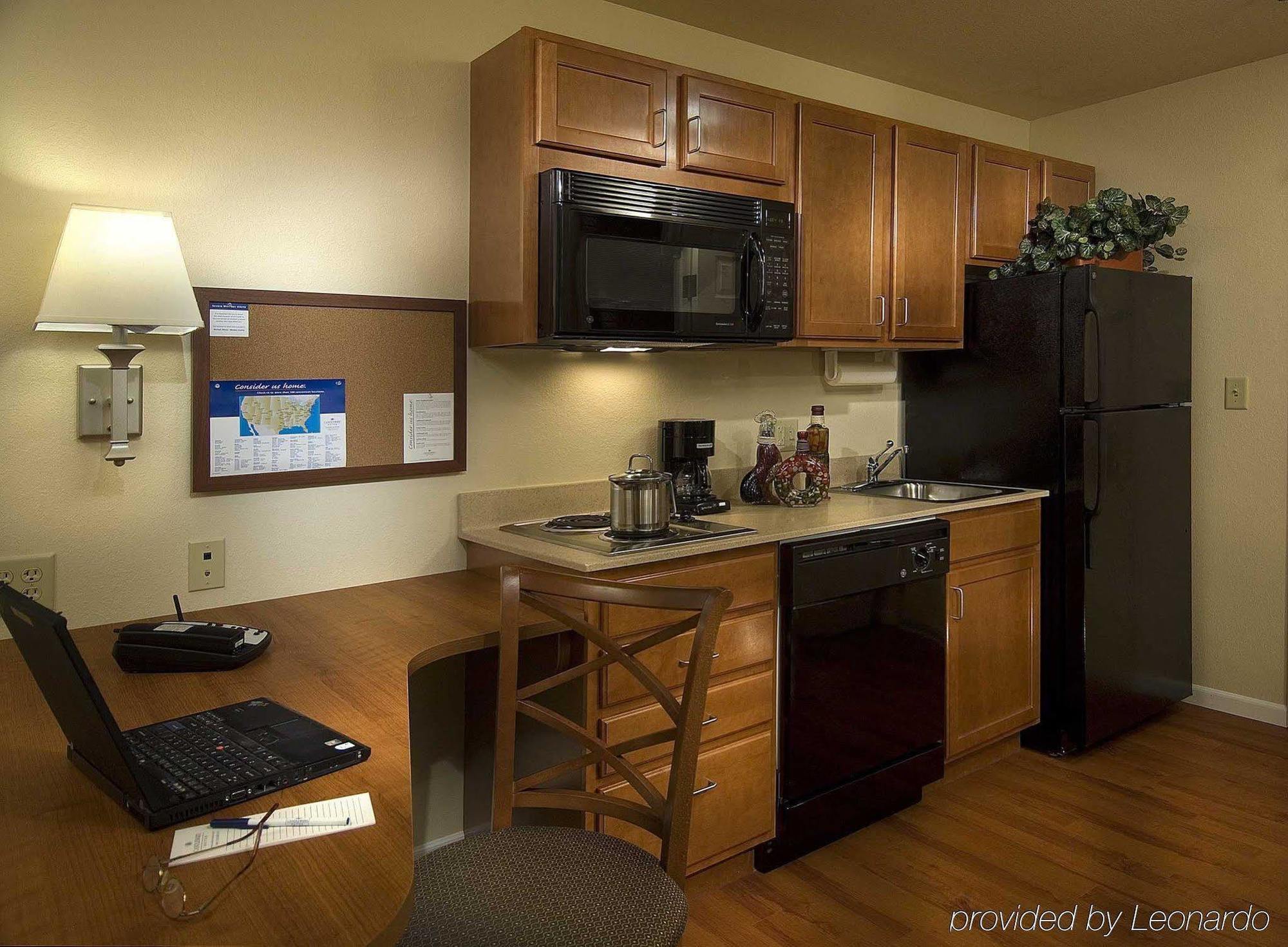 Candlewood Suites Pearl By Ihg Экстерьер фото