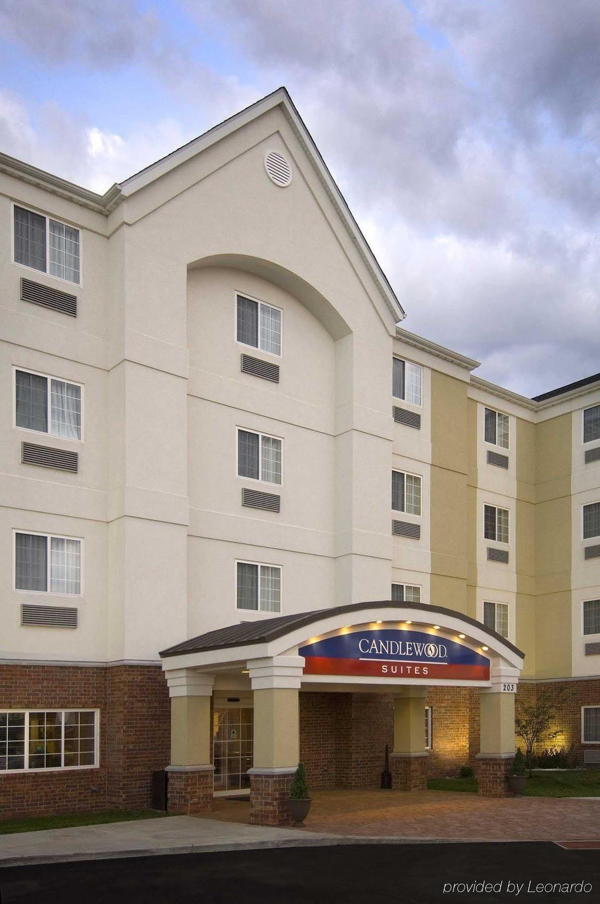 Candlewood Suites Pearl By Ihg Экстерьер фото