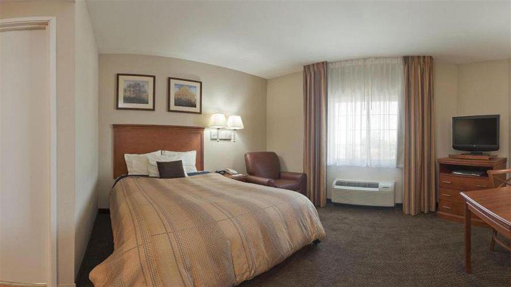 Candlewood Suites Pearl By Ihg Экстерьер фото