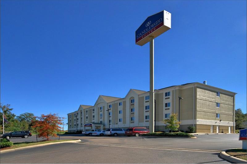 Candlewood Suites Pearl By Ihg Экстерьер фото